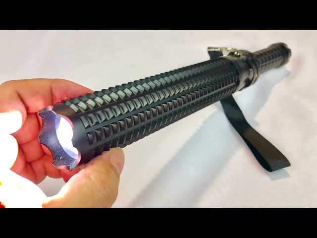 Strong light mace stick ball stick fire safety emergency multi-functional rechargeable bright flashlight Super Bright Telescopic Self-defense Flashlight